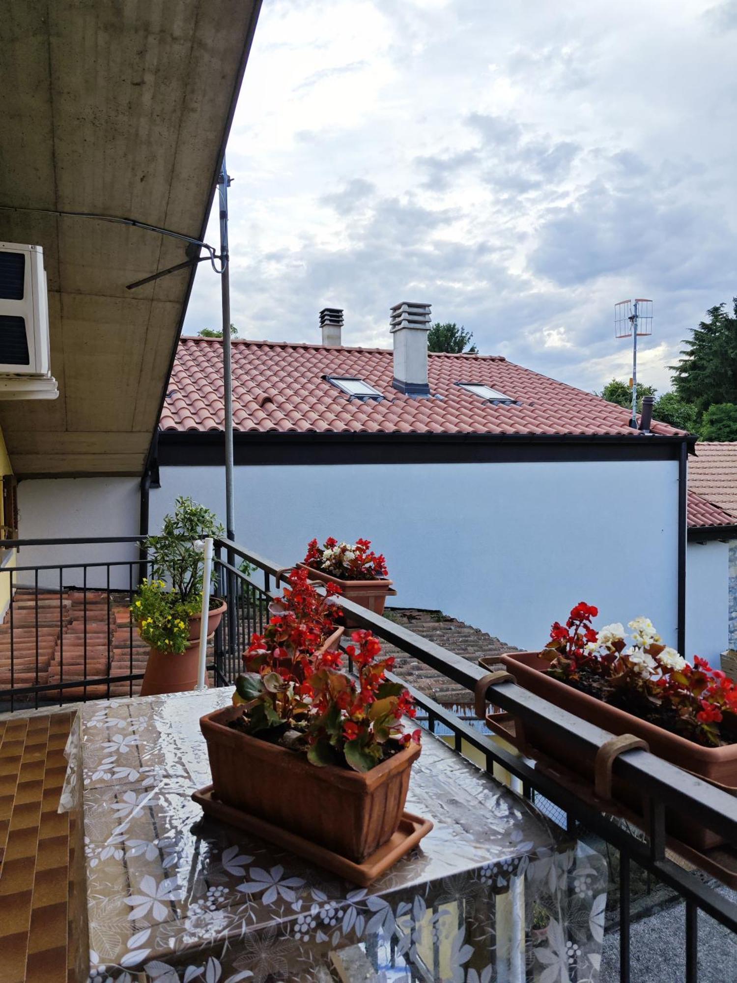 Апартаменты Casa Relax Лавено-Момбелло Экстерьер фото